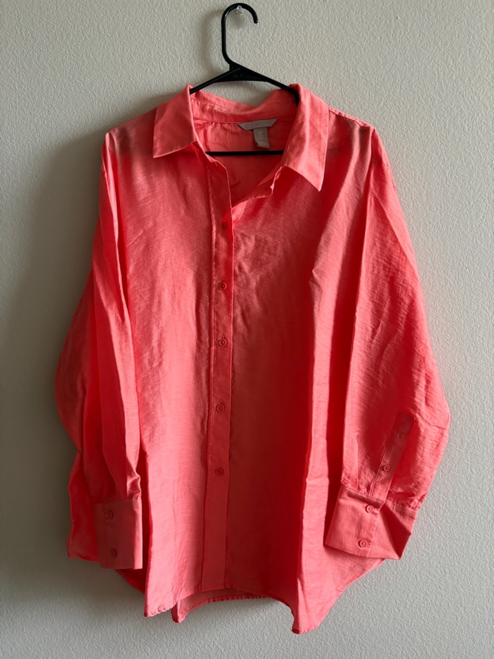 H&M Beautiful Button-Up Shirt in Coral Pink Collare Long Sleeve Relaxed Sz XL